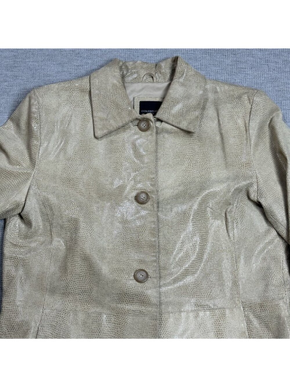 Colebrook & Co Leather Coat Womens Size M Tan Snakeskin Button Front Lined Beige - Picture 16 of 16